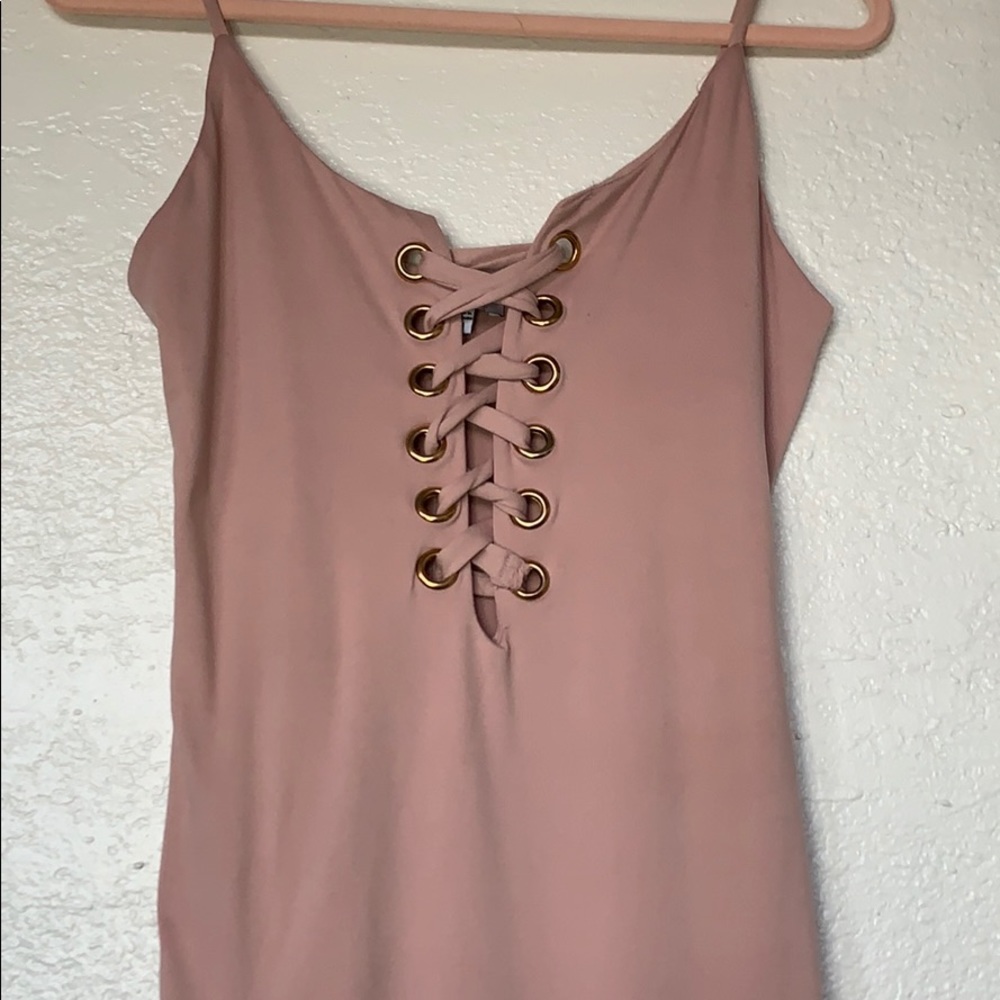 🌸(IRIS) Super comfy Baby Pink midi dress